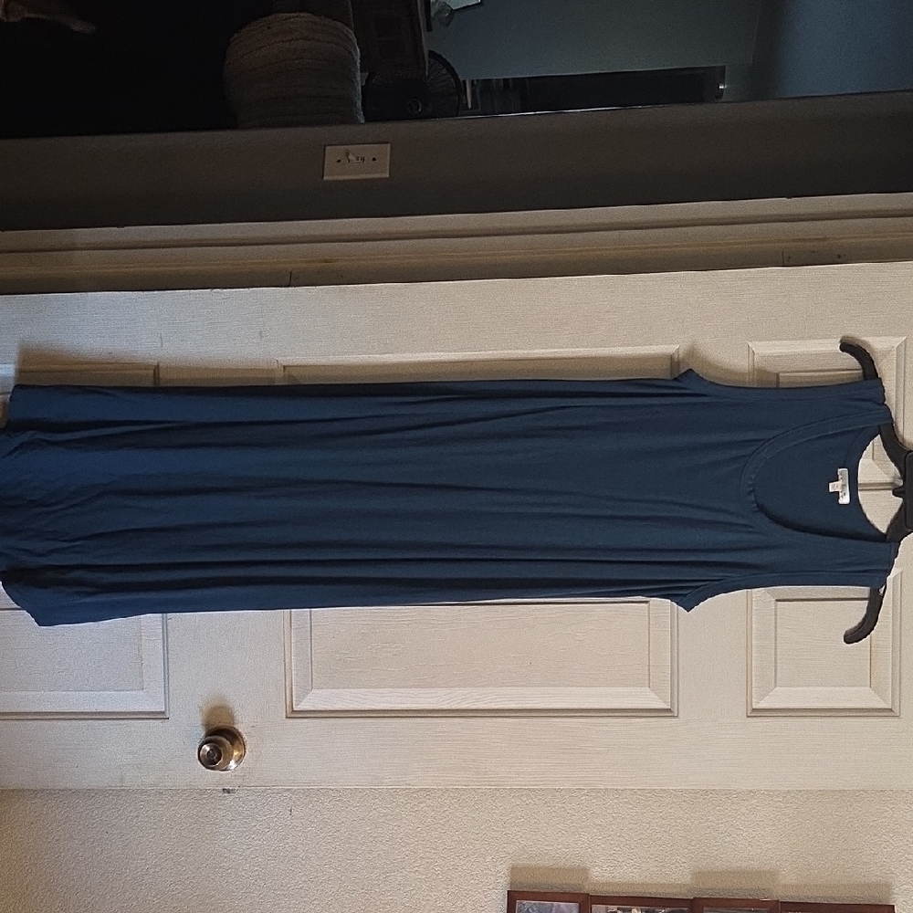 Nine Britton Blue Sleeveless Pleated Dress